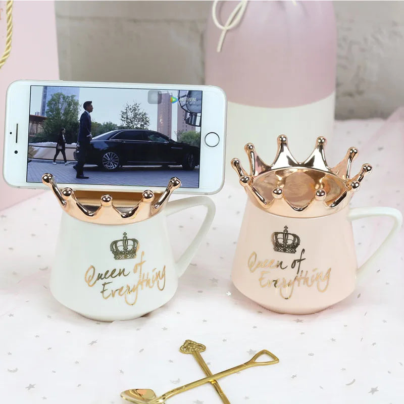 Creative Crown Ceramic Mug Cute Coffee Mug Milk Cup with Spoon Lids Coffee Tea Cup 300Ml Capacity Water Mugs X-Mas Gift