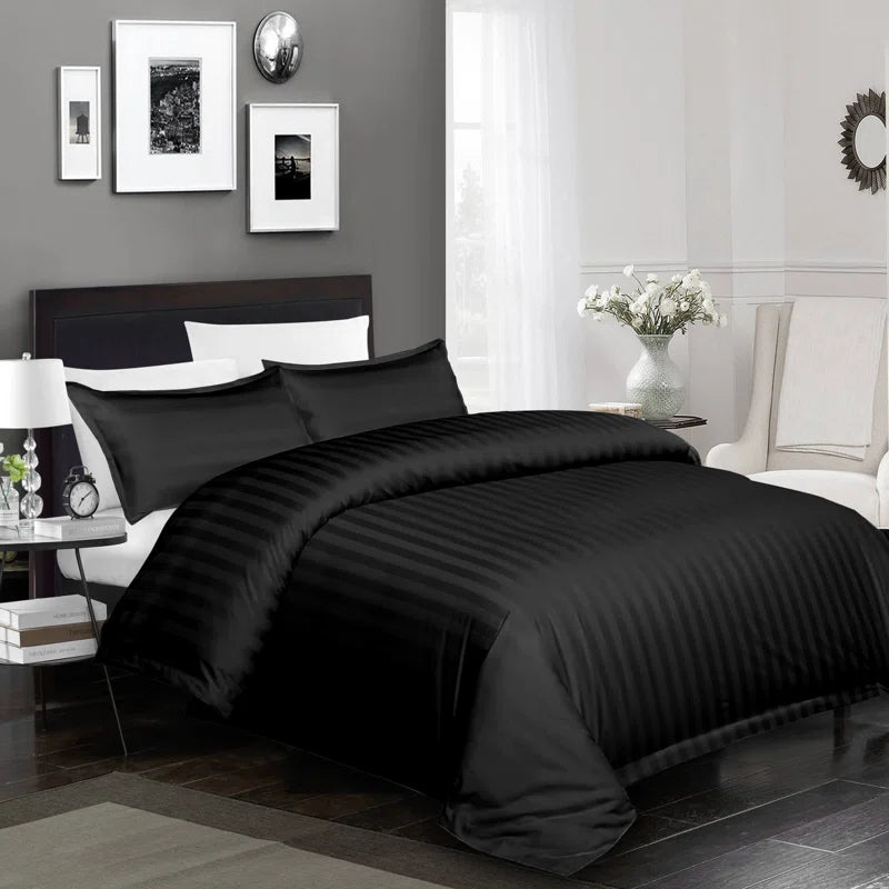 Klarita 250 TC Reversible Striped Microfibre Duvet Cover Set - Silky Soft Bedding with Pillowcases