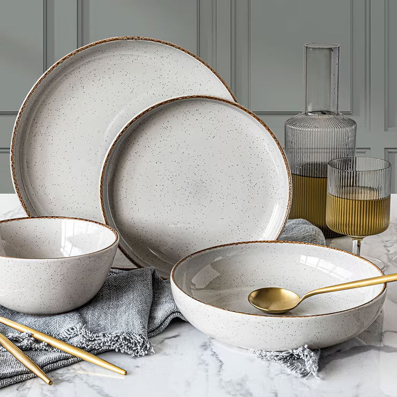 16-Piece Stoneware Dinnerware Set – Light Grey