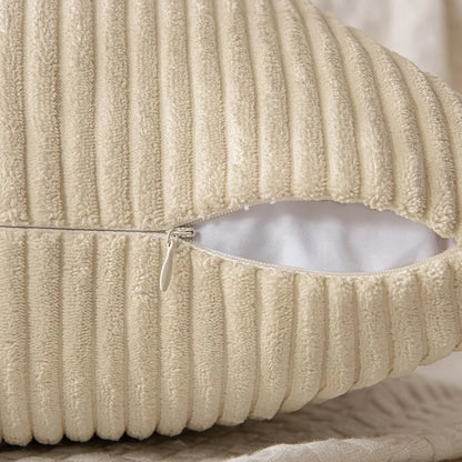 Concealed zip opening on the back of the cushion cover
