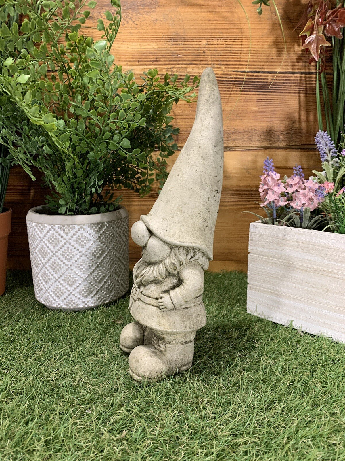 STONE GARDEN CUTE BOY GNOME PIXIE STATUE GIFT HOME GARDEN ORNAMENT